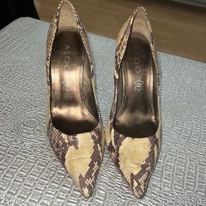 Aldo Tan and Brown heel size 37